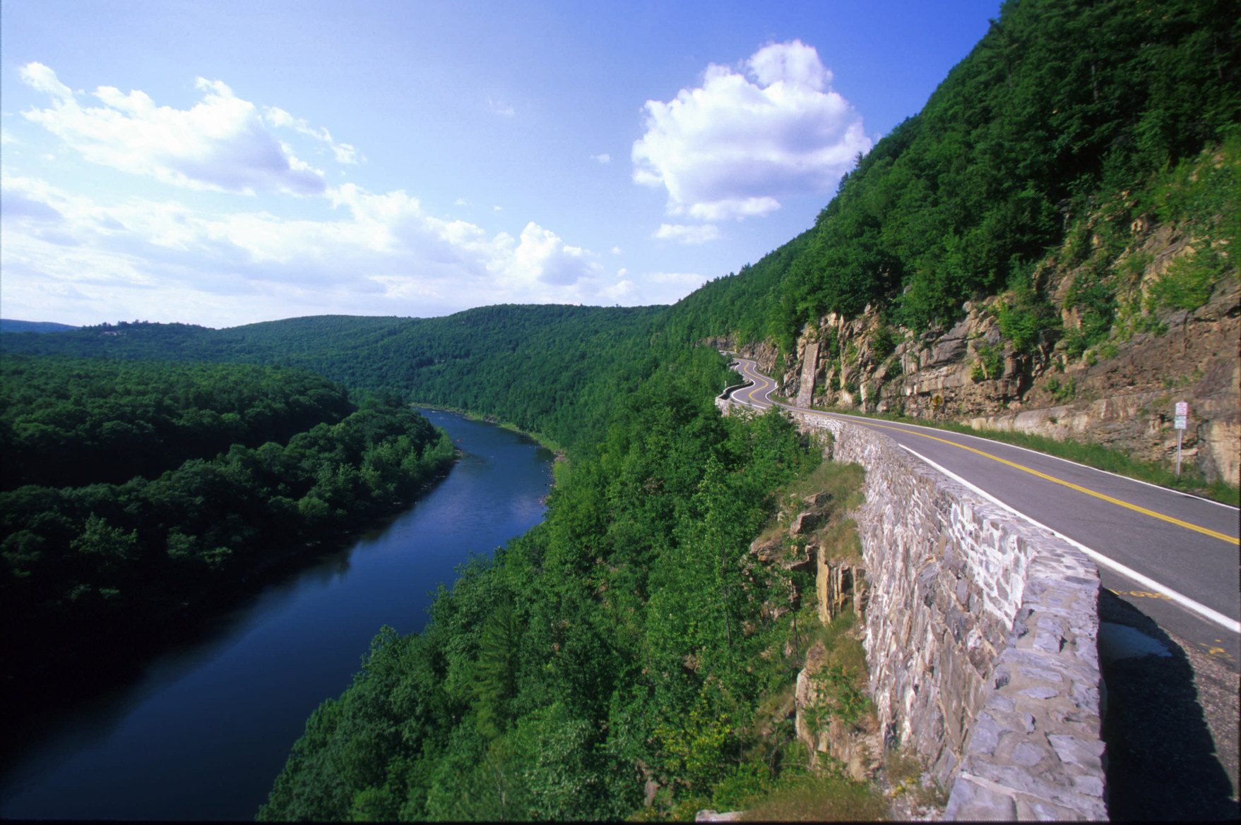 Hawk's Nest Scenic Drive